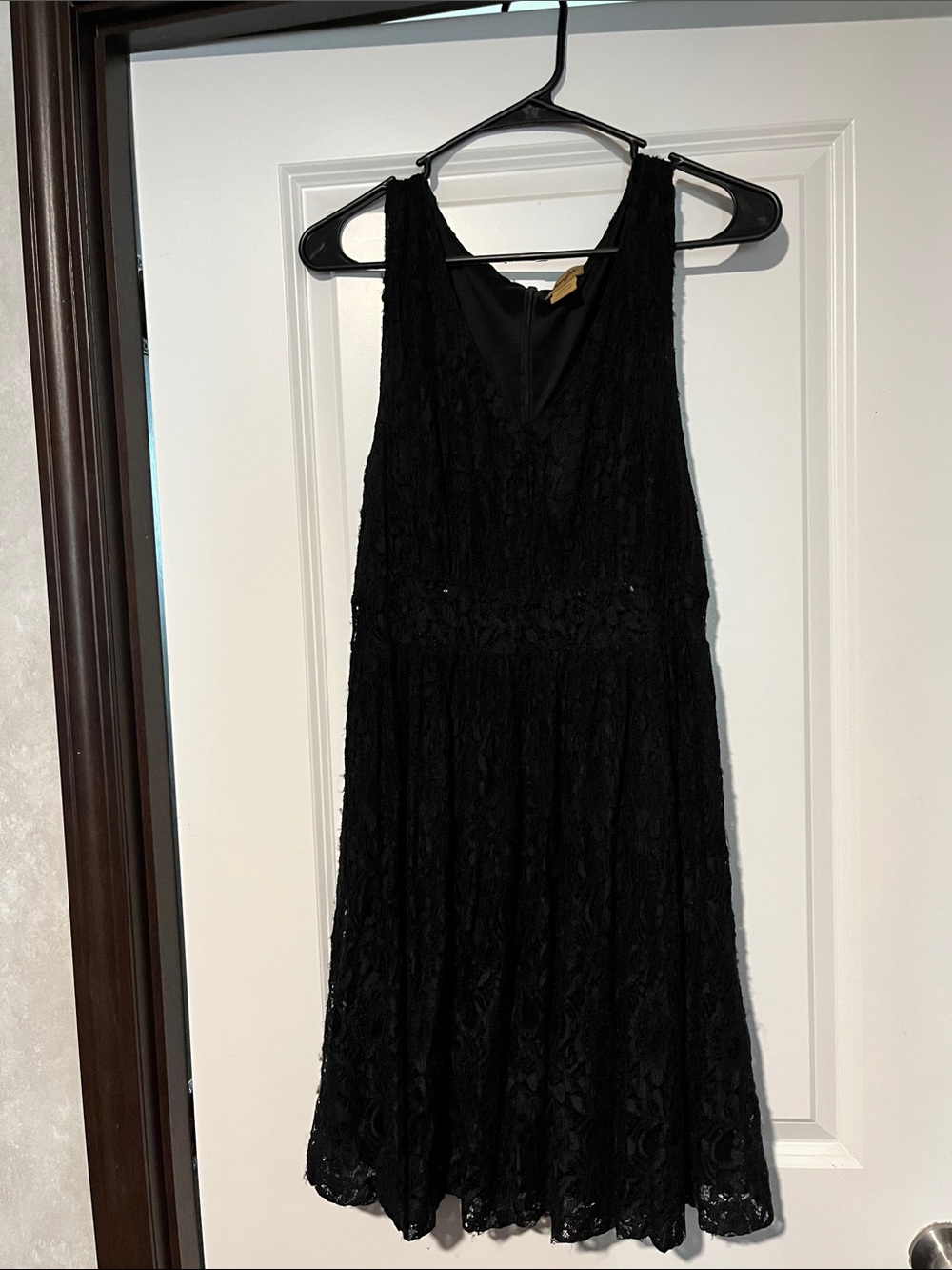 Wrangler Black Lace Sleeveless V-Neck Dress